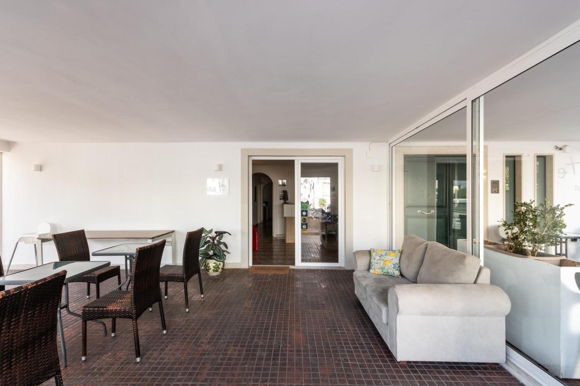 Le Torrette Rooms And Apartments อาโวลา ภายนอก รูปภาพ