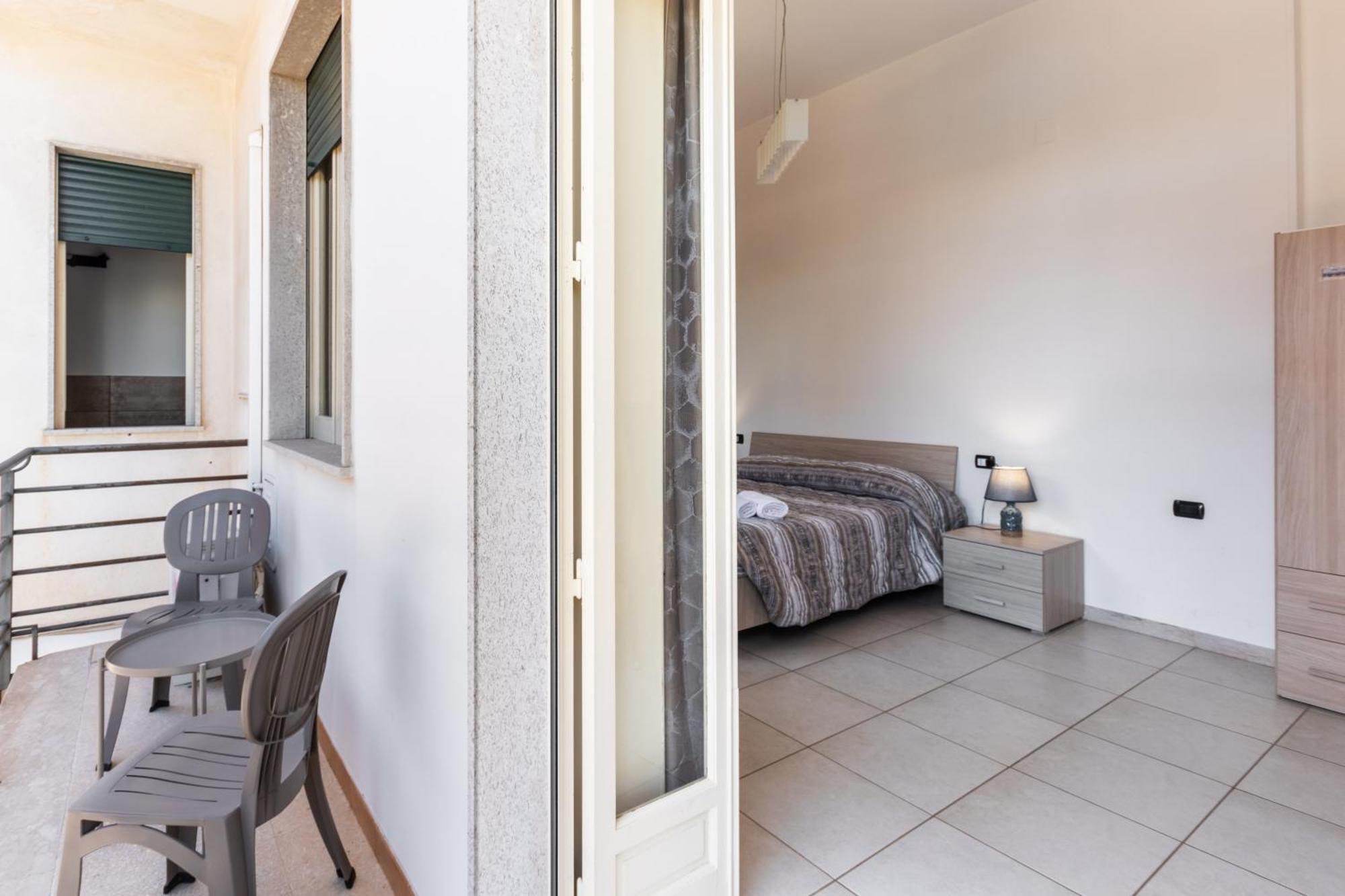 Le Torrette Rooms And Apartments อาโวลา ภายนอก รูปภาพ