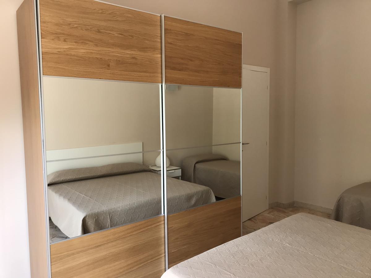 Le Torrette Rooms And Apartments อาโวลา ภายนอก รูปภาพ