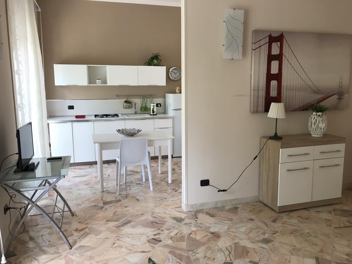 Le Torrette Rooms And Apartments อาโวลา ภายนอก รูปภาพ