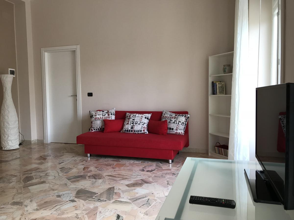 Le Torrette Rooms And Apartments อาโวลา ภายนอก รูปภาพ